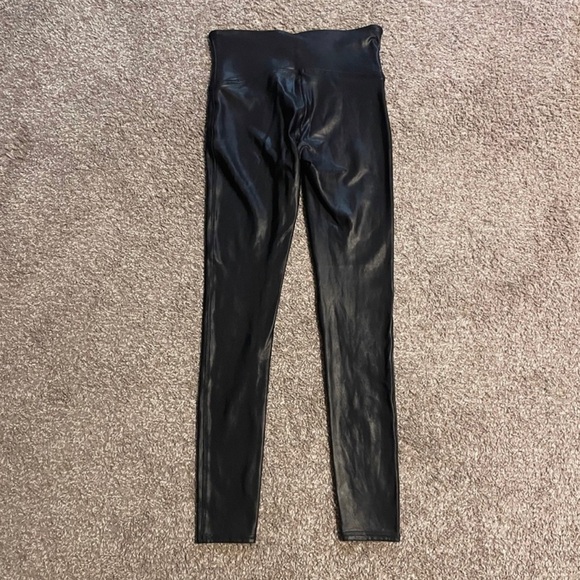 SPANX faux Leather Leggings women’s size L large - Picture 4 of 4